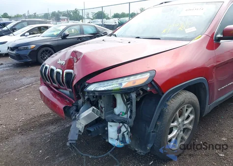 2015 Jeep Cherokee Latitude из США, поврежденный, VIN 1C4PJMCB7FW739274